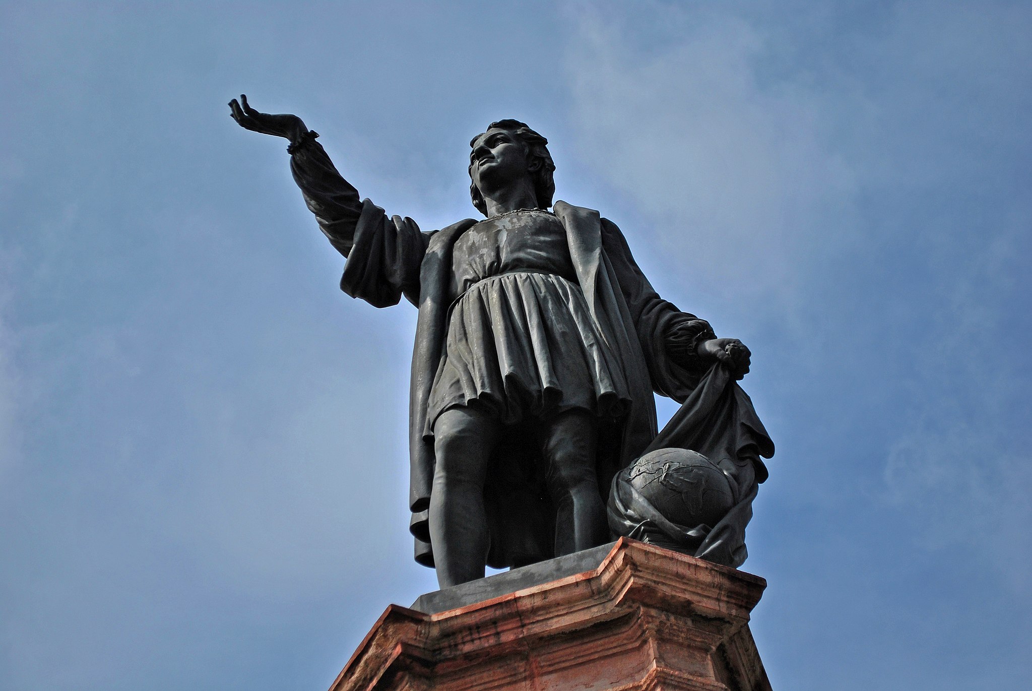 Estatua Cristobal Colon