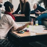 LCI Barcelona y Junior Report ponen en marcha una nueva sección de orientación académica para jóvenes