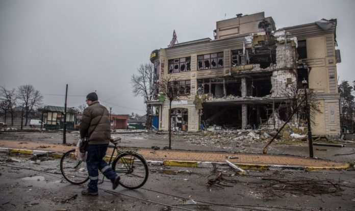 La guerra a Ucraïna ha destruït desenes de ciutats i ha provocat milers de víctimes (Oleksandr Ratushniak / UNDP Ukraine)