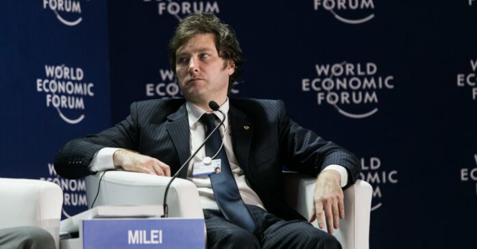 Javier Milei serà el proper president d'Argentina (World Economic Forum/Flickr)