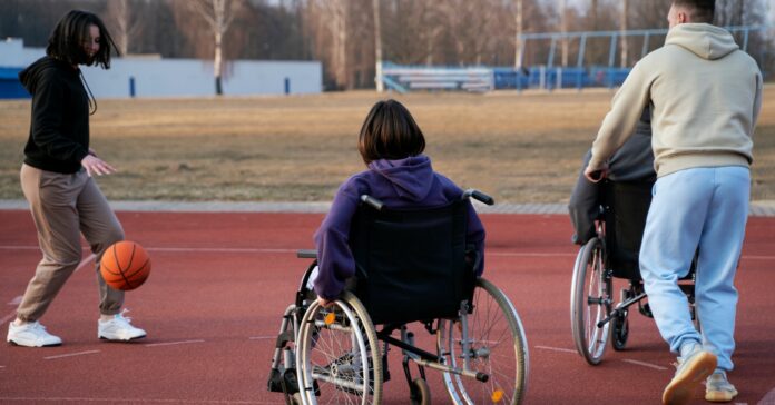 L'eliminació del concepte de “disminuïts” és un pas més per a la dignitat de les persones amb discapacitat (Freepik)