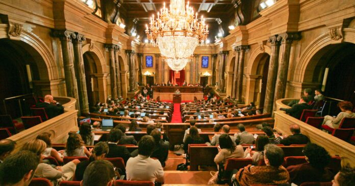 Les eleccions serviran per triar els membres del Parlament i el nou president de la Generalitat (Job Vermeulen/Wikipedia)