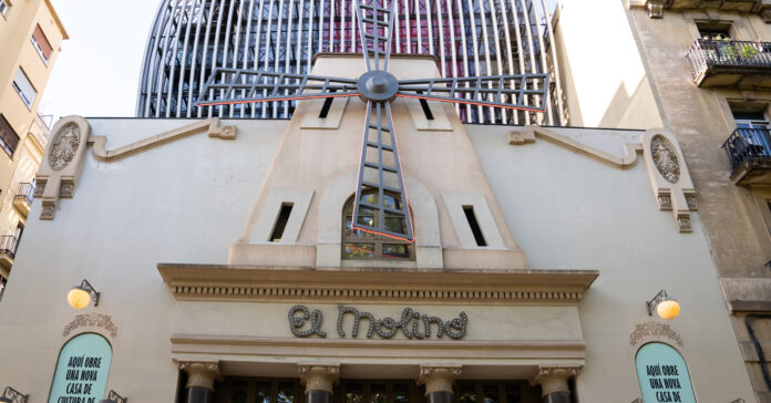 La popular façana del teatre El Molino (Ajuntament de Barcelona)