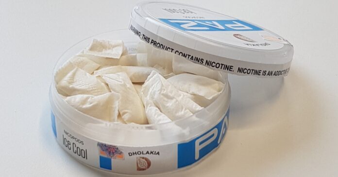 El snus blanc és una nova droga amb nicotina sintètica (Wikipèdia)