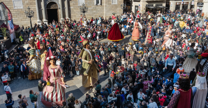 Les figures festives protagonitzen molts dels actes de les Festes de Santa Eulàlia/Ajuntament de Barcelona-Flickr