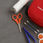La Comissió Europea demanarà a les llars que preparin un kit d'emergència per a possibles catàstrofes. (Roger Brown / Pexels)