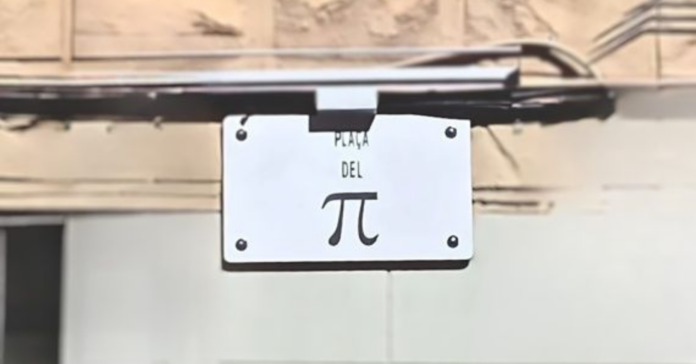 La nova placa de la plaça del π de Barcelona commemora el Dia Internacional de les Matemàtiques/ Ajuntament de Barcelona