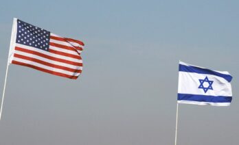 Banderes dels Estats Units i d'Israel.(Wikimedia Commons)