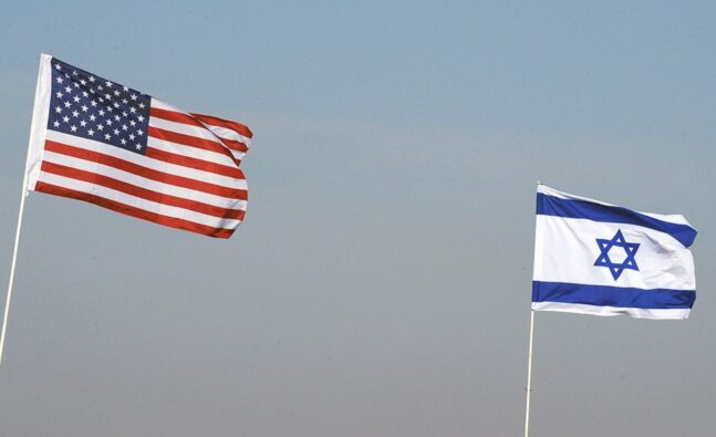 Banderes dels Estats Units i d'Israel.(Wikimedia Commons)