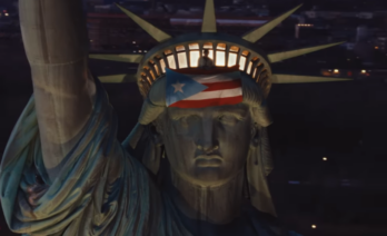 Fotograma del videoclip NUEVAYoL, del canal de Youtube de Bad Bunny