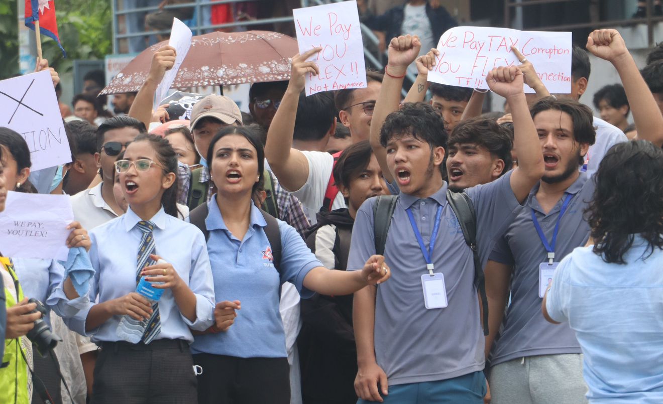 Protesta de la Generació Z contra el govern del Nepal el setembre de 2025. (हिमाल सुवेदी / Wikimedia Commons)
