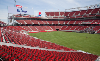 L’estadi Levi’s Stadium de Santa Clara, Califòrnia, té una capacitat per a més de 68.000 espectadors i serà un dels estadis del Mundial. (Matthew Roth / Wikimedia Commons).