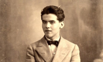 Federico García Lorca l'any 1914. Fotografia anònima trobada a la Universitat de Granada l'any 2007.